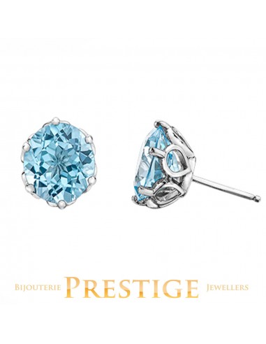 BLUE TOPAZ 10KT STUDS ou a consommer sur place