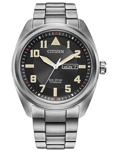 Citizen Eco-Drive Super Titanium Mens Watch chez Cornerstreet bien 